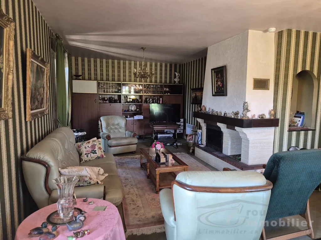 Maison de caractère de 173 m² à vendre à Brive-la-Gaillarde 