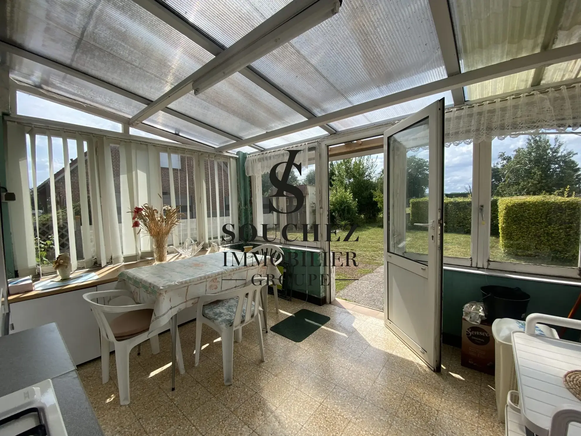 Maison individuelle à Angres de 92 m² avec grand jardin et potentiel de rénovation 