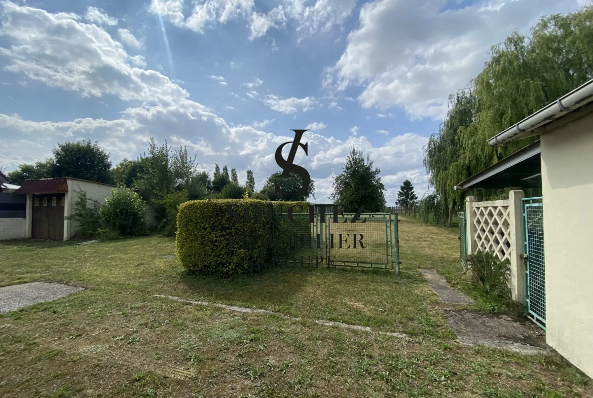 Maison individuelle à Angres de 92 m² avec grand jardin et potentiel de rénovation 