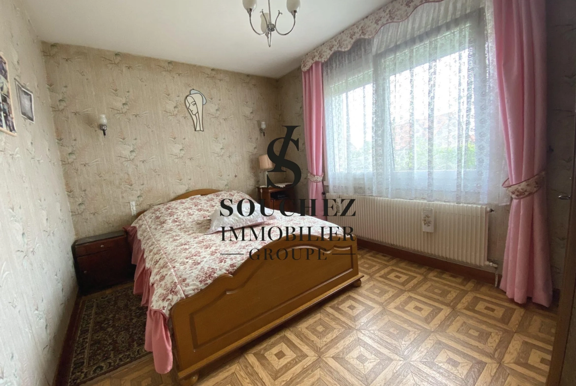 Maison individuelle à Angres de 92 m² avec grand jardin et potentiel de rénovation 