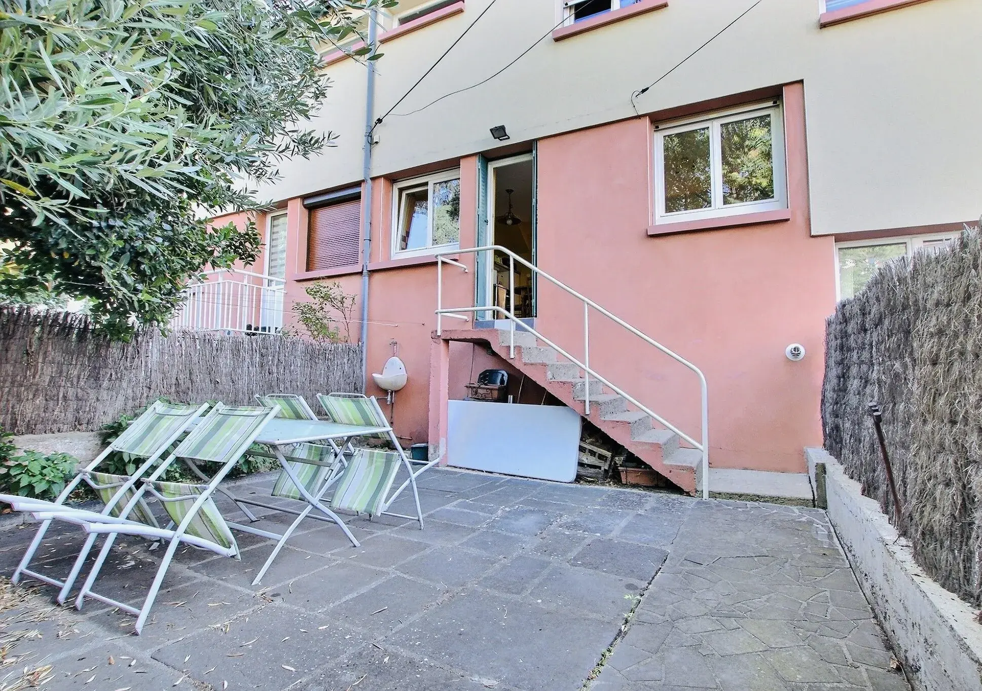 Maison de ville avec jardin et garage à Clermont-Ferrand – La Pradelle 