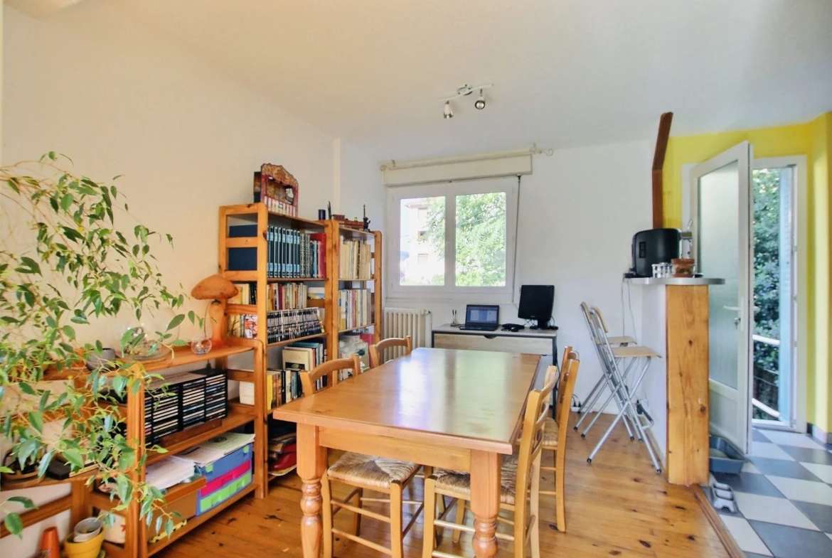 Maison de ville avec jardin et garage à Clermont-Ferrand – La Pradelle 