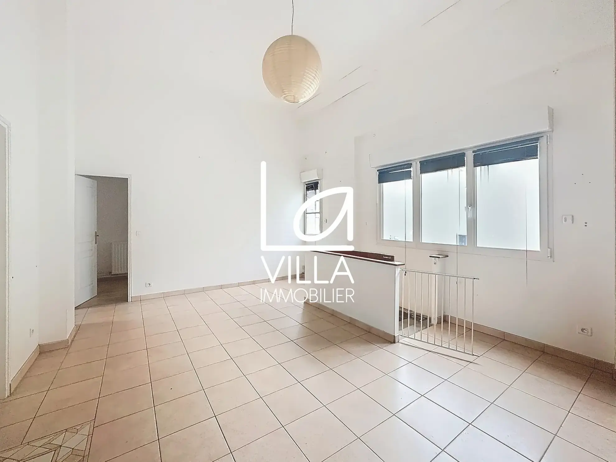 Salon/ Salle à manger Appartement T4 Lumineux de 64,93 m² à Boulogne-sur-Mer, secteur St Pierre 