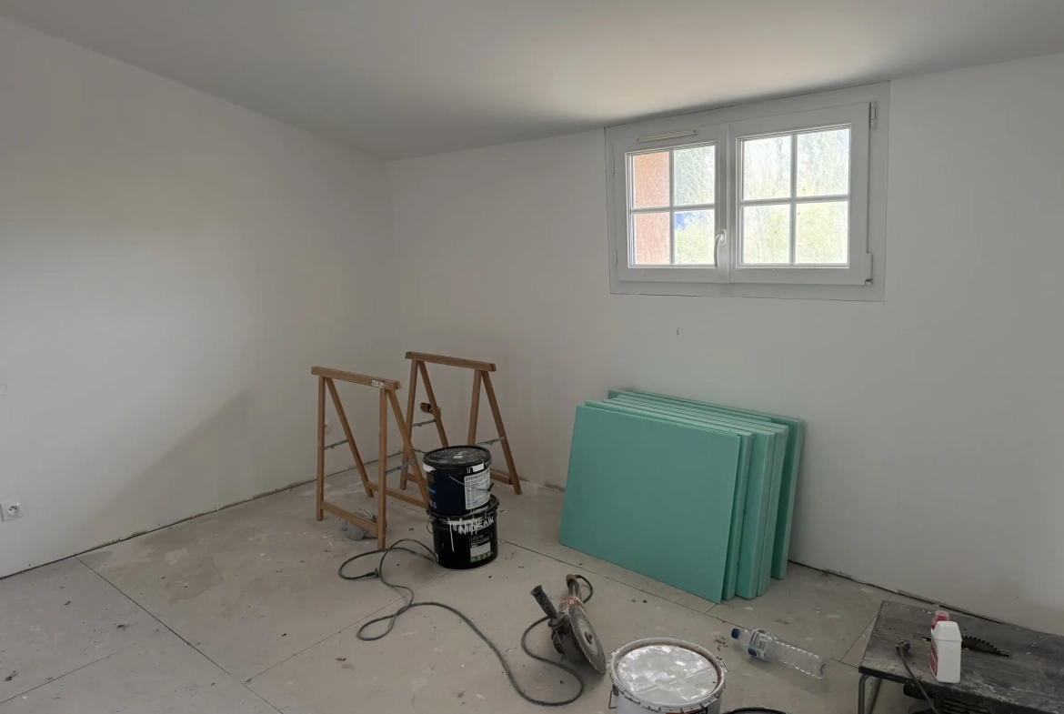 Maison à rénover de 138 m² avec jardin et garage à Seysses proche Saint Lys 
