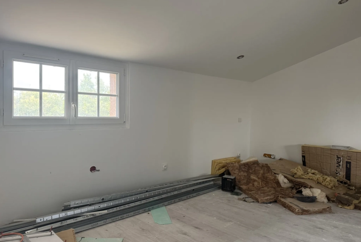 Maison à rénover de 138 m² avec jardin et garage à Seysses proche Saint Lys 