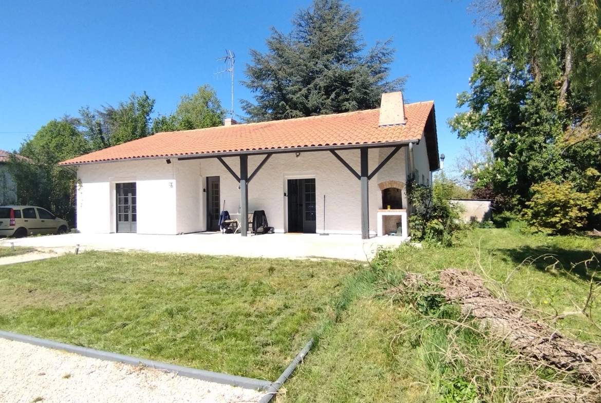 Maison de 93 m² avec deux logements à Mignaloux-Beauvoir - Terrain de 2944 m² 