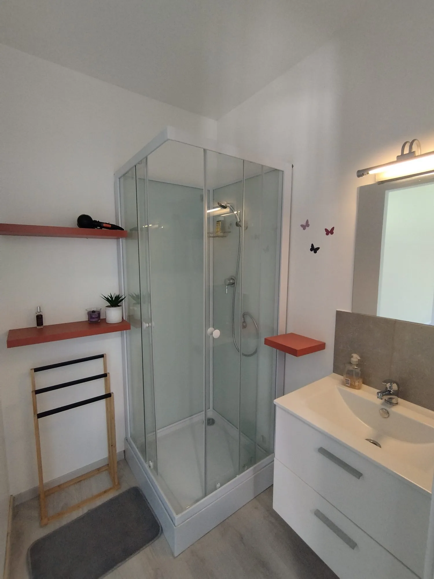 Maison de 93 m² avec deux logements à Mignaloux-Beauvoir - Terrain de 2944 m² 