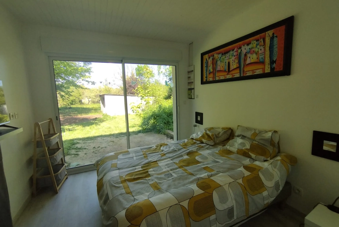 Maison de 93 m² avec deux logements à Mignaloux-Beauvoir - Terrain de 2944 m² 