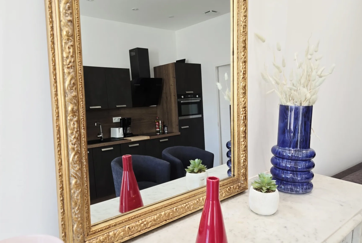 Appartement rénové de 55 m² avec terrasse au cœur de Bastide, Libourne 
