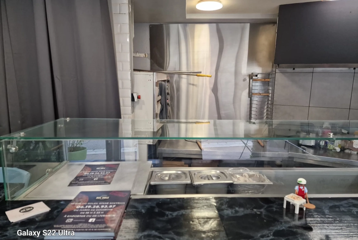 Fonds de commerce de 90 m² à Hettange-Grande avec local et appartement loués 