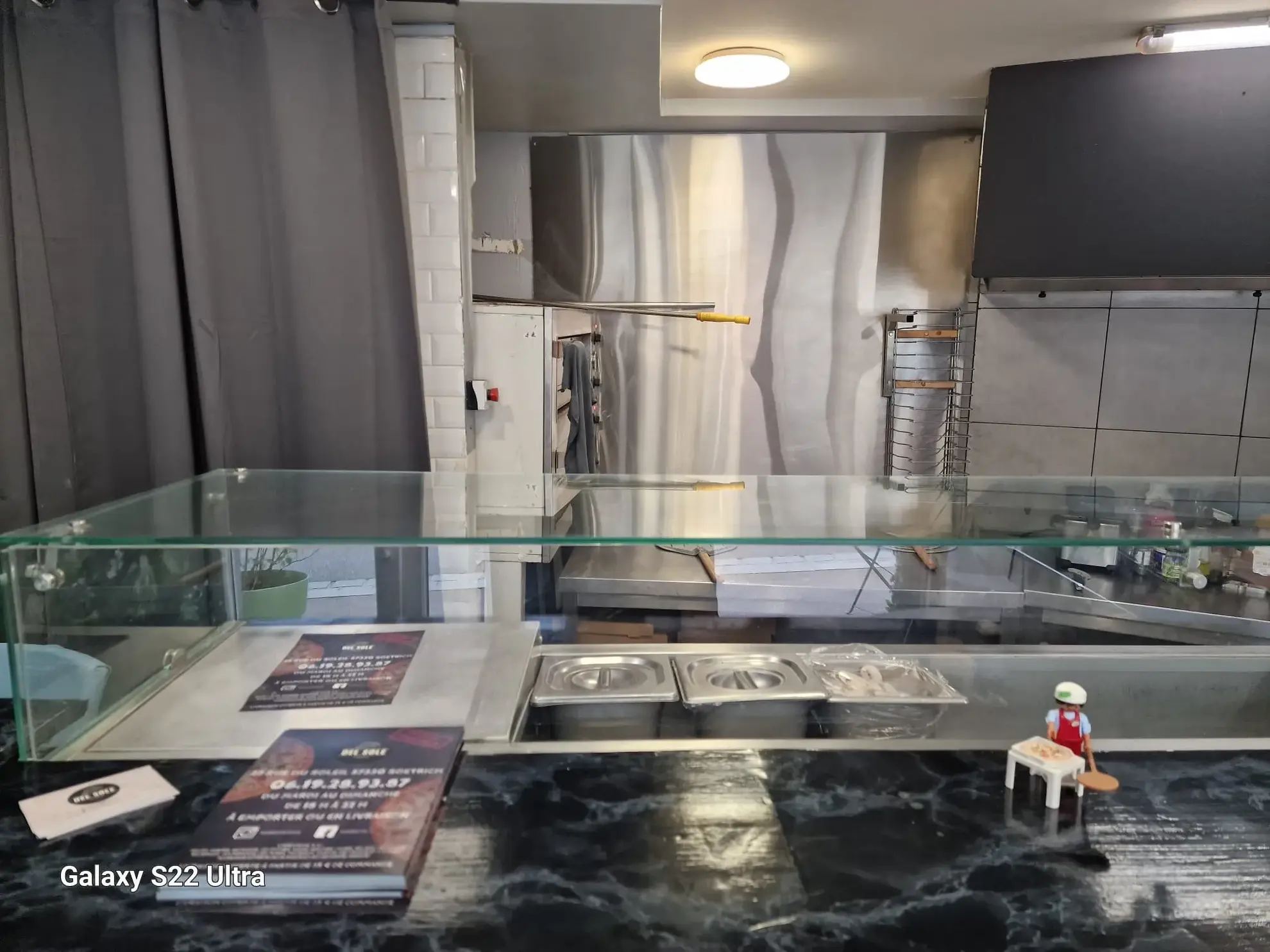 Fonds de commerce de 90 m² à Hettange-Grande avec local et appartement loués 