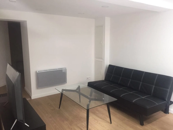 Appartement T3 traversant rénové de 46 m² à Bastia, proche du Vieux Port