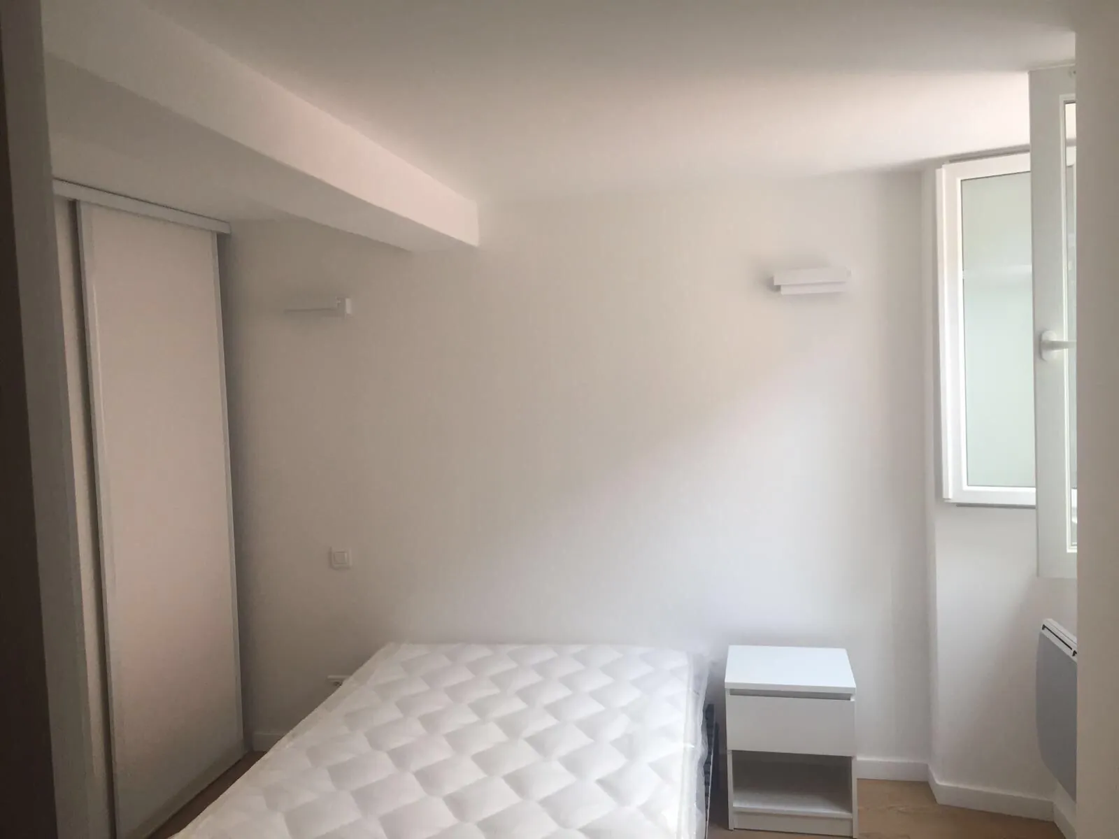 Appartement T3 traversant rénové de 46 m² à Bastia, proche du Vieux Port 