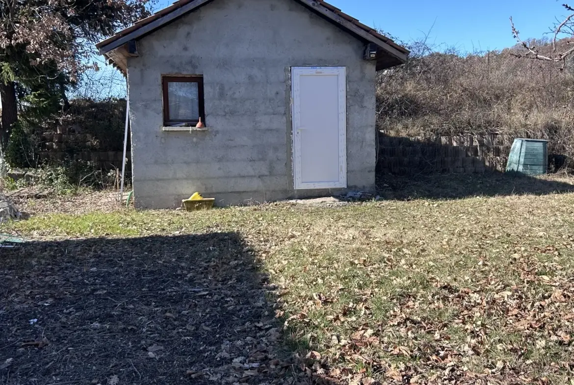 Maison familiale avec appartement indépendant à Ytrac proche Aurillac 