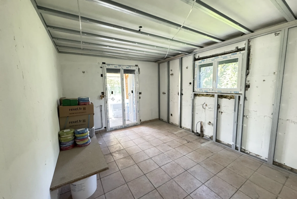 Maison familiale avec appartement indépendant à Ytrac proche Aurillac 