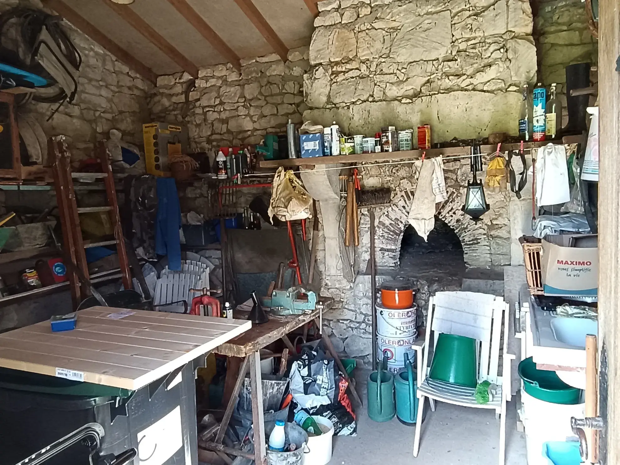 Belle maison de campagne à Thaims avec jardin, garage et 2 chambres 