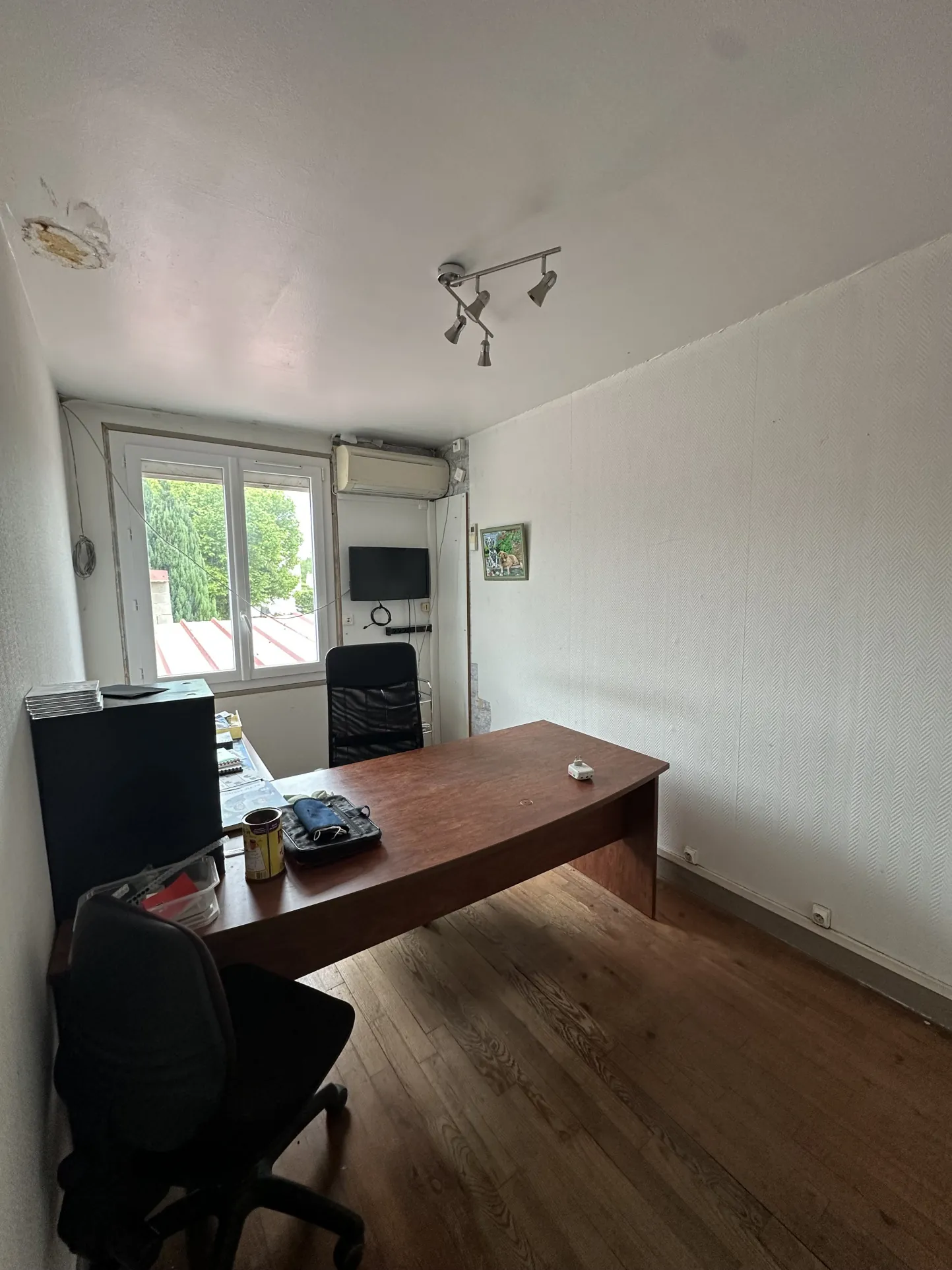 Maison à vendre à Gasny (27) avec grand terrain et potentiel d'agrandissement 