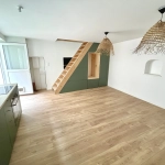 Appartement T3 duplex rénové avec cour à Nîmes, idéal primo-accédants ou investisseur