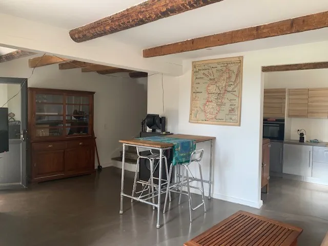 Charmante maison de village à Cardet avec terrasse de 25 m² 
