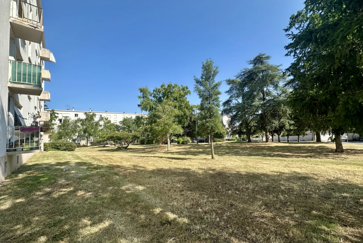 Appartement T3 à vendre à Niort Souché – Idéal investisseur ou primo-accédant 