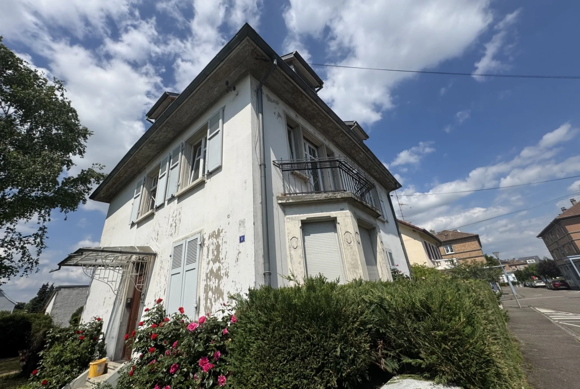Appartement duplex à rénover à St Louis, 76 m², idéal projet personnalisé 