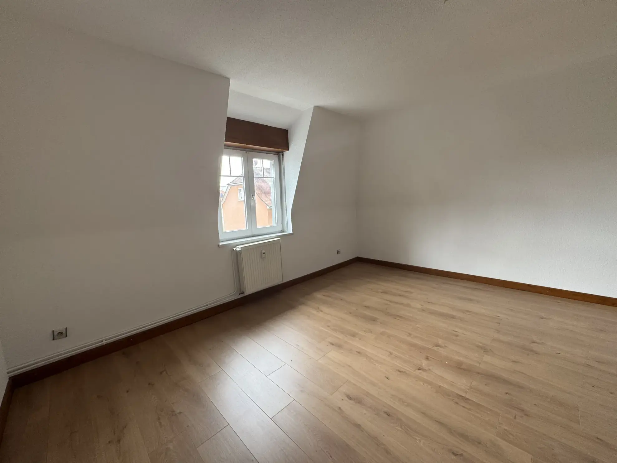 Appartement duplex à rénover à St Louis, 76 m², idéal projet personnalisé 