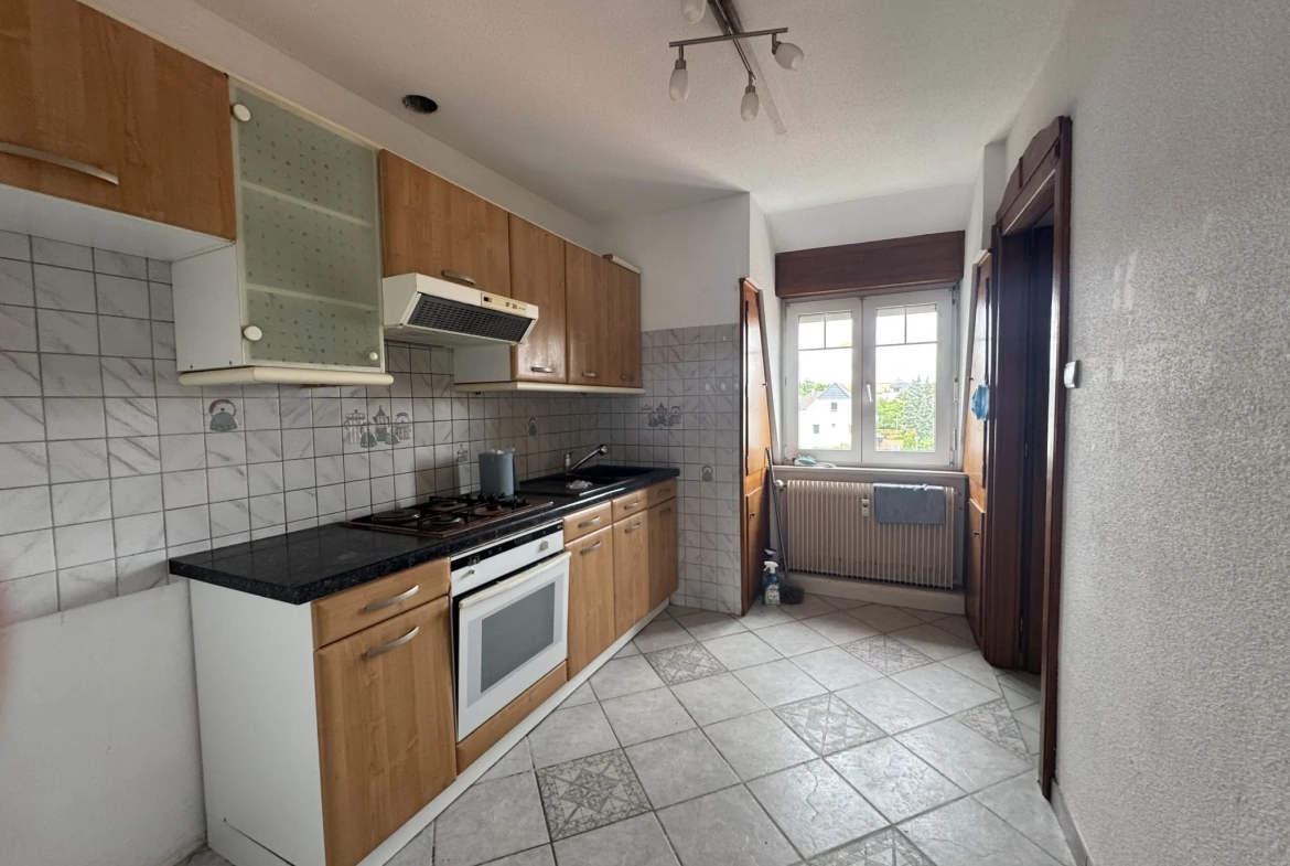 Appartement duplex à rénover à St Louis, 76 m², idéal projet personnalisé 