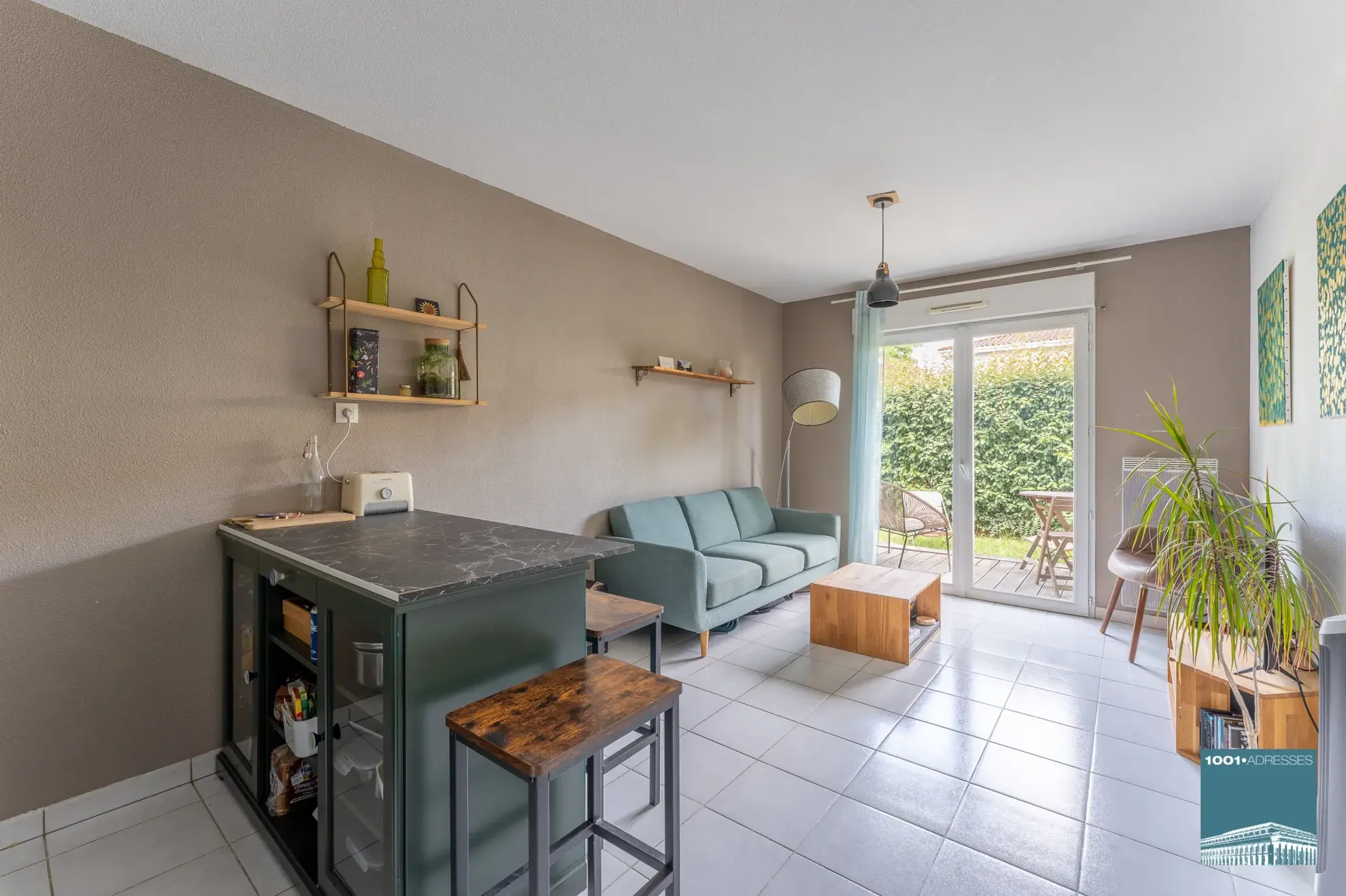 Appartement T2 à Mérignac avec terrasse et stationnement privé – Excellent état 