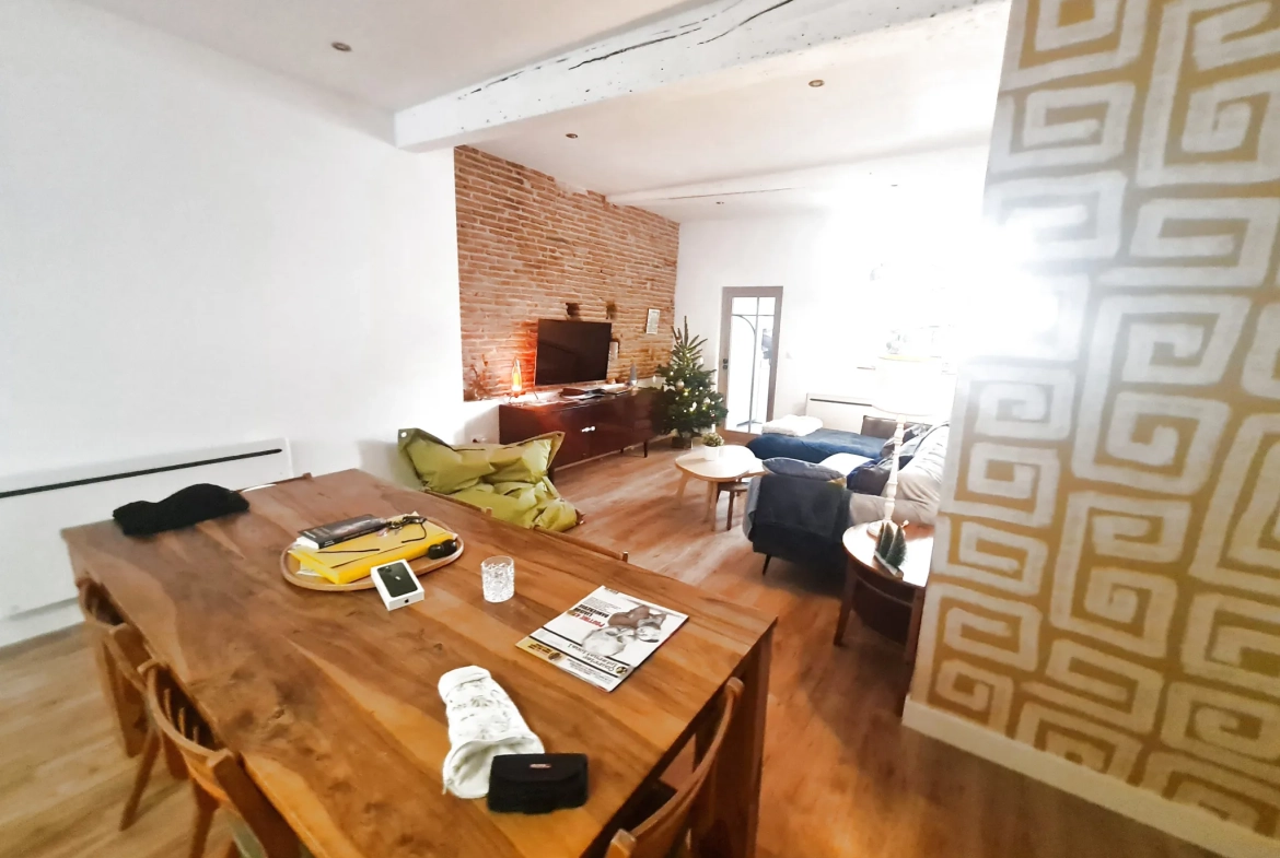 Magnifique maison de village avec jardin proche Toulouse 