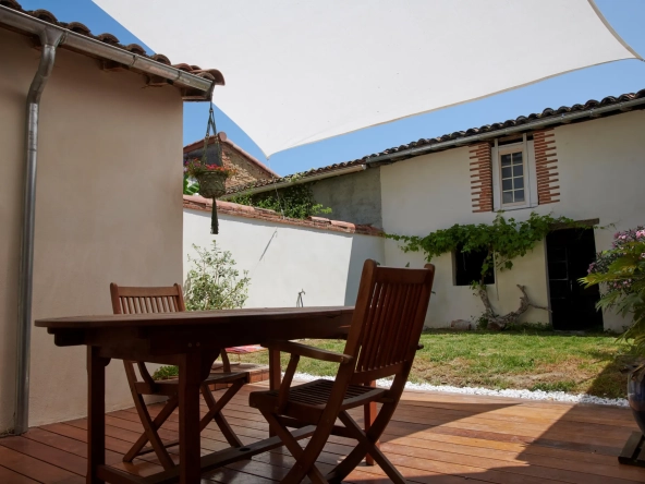 Magnifique maison de village avec jardin proche Toulouse