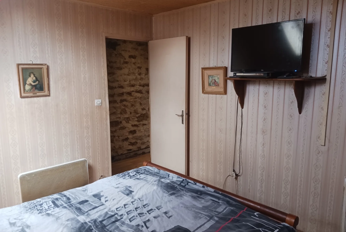 Maison avec local commercial à Fayl-Billot - Opportunité d’investissement 