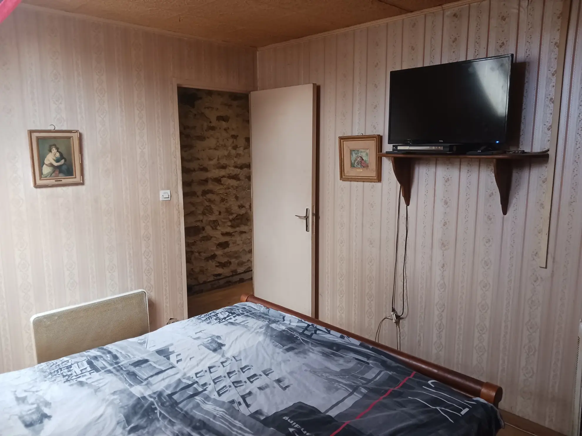 Maison avec local commercial à Fayl-Billot - Opportunité d’investissement 