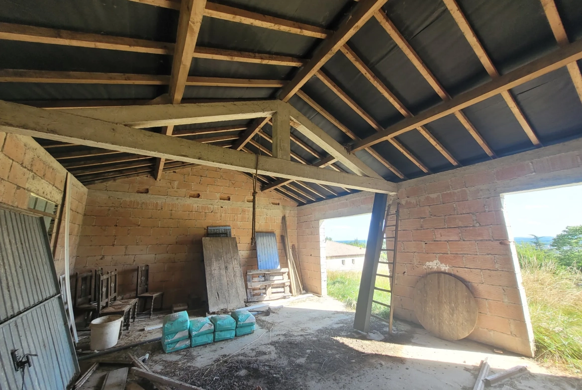 Belle maison en pierre avec vue panoramique à Marmande - À rénover 