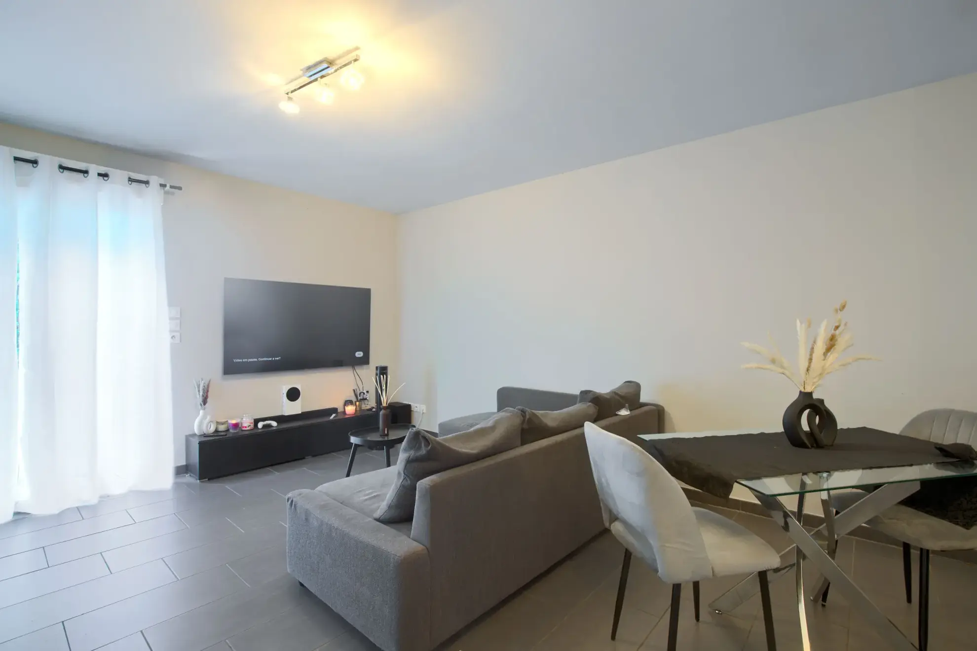 Appartement 2 pièces moderne à Russange proche frontière luxembourgeoise 