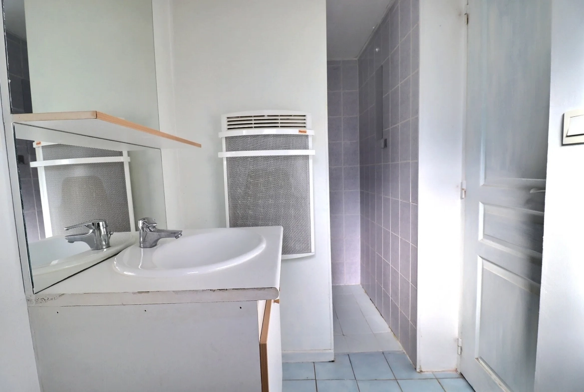 Maison lumineuse de 72m² à Autreche avec dépendance, calme et proximité autoroute 
