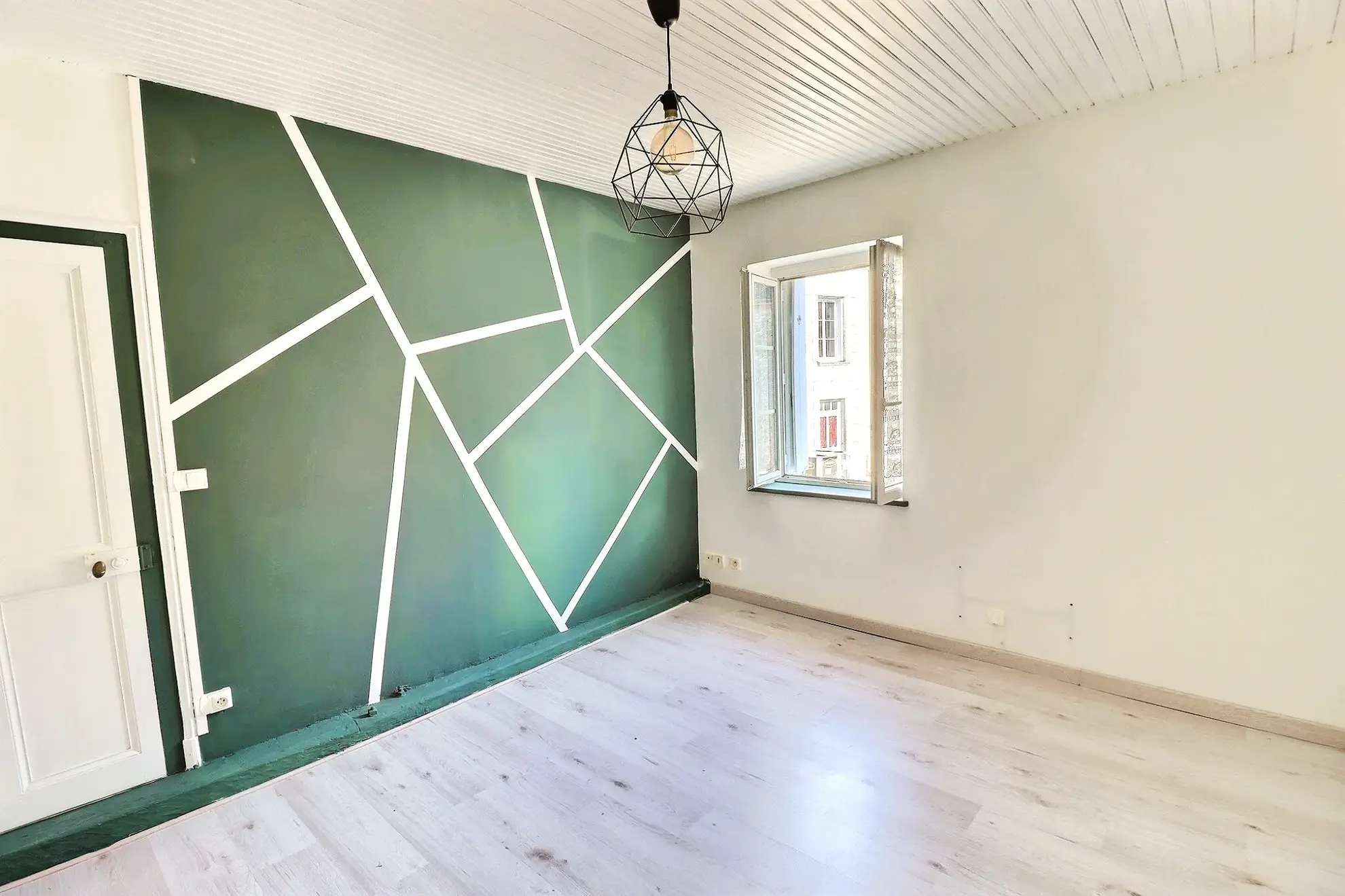Maison lumineuse de 72m² à Autreche avec dépendance, calme et proximité autoroute 