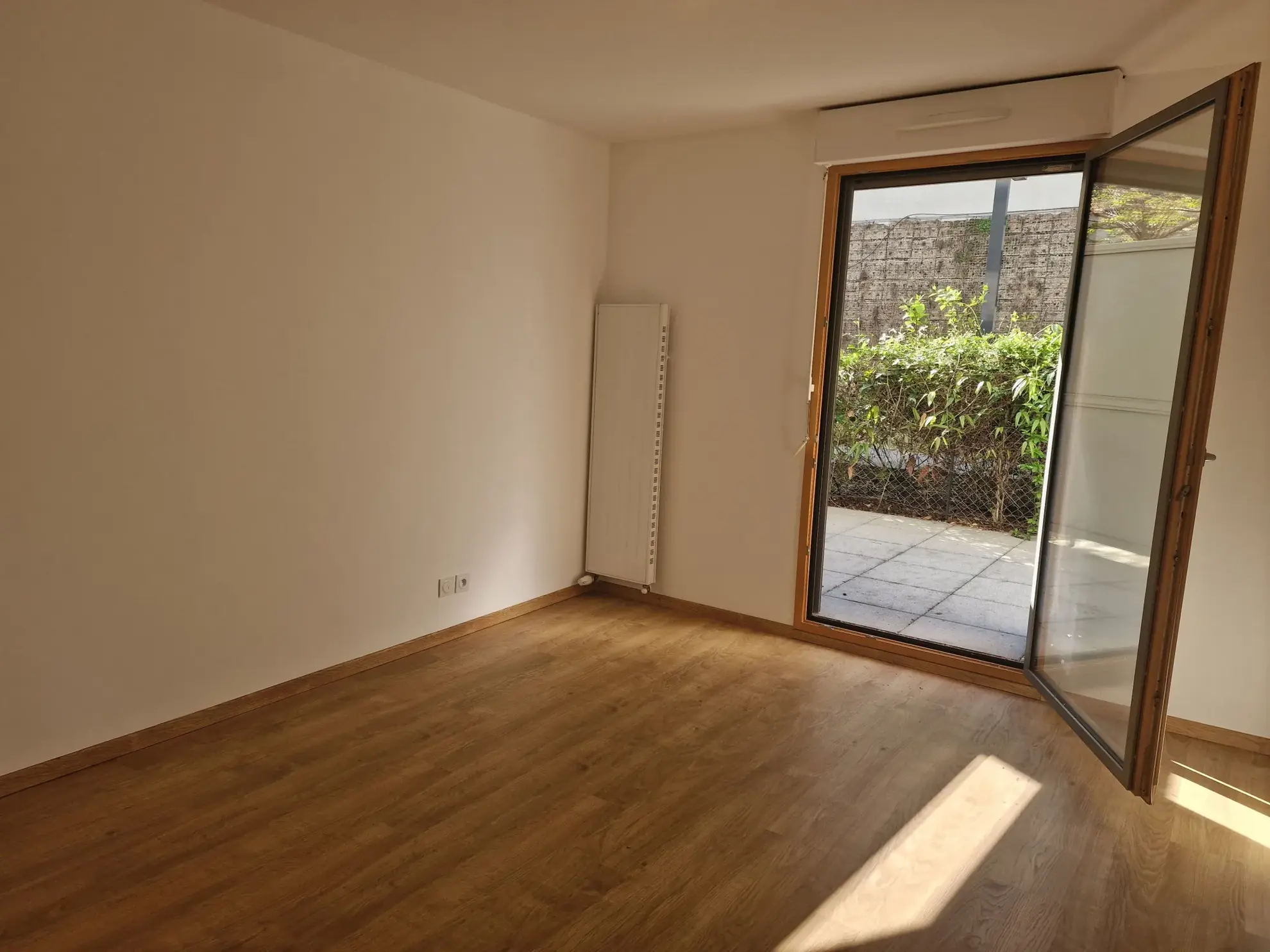 Appartement T3 avec terrasse et jardin à Lyon 8ème - Résidence de standing 