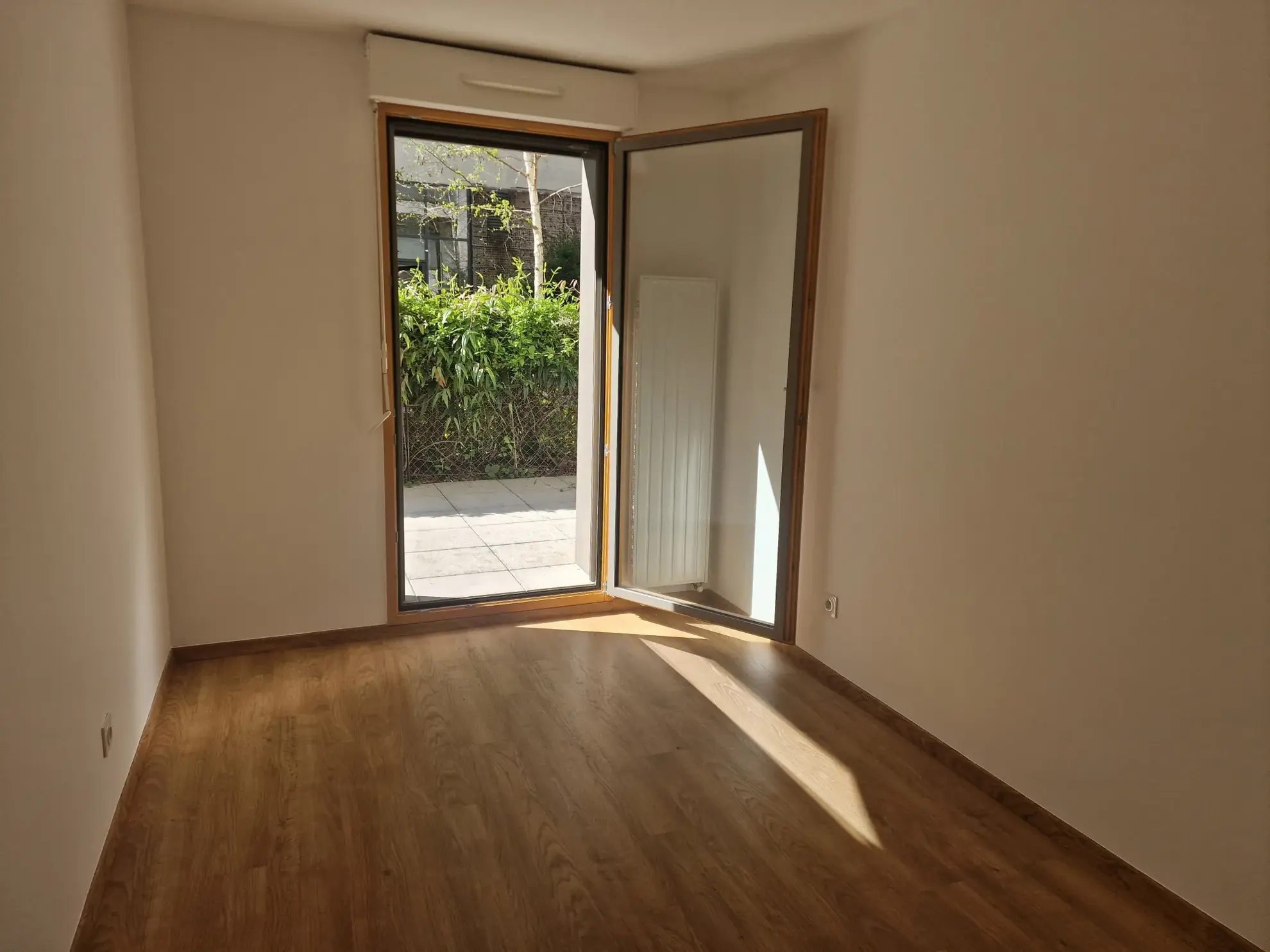 Appartement T3 avec terrasse et jardin à Lyon 8ème - Résidence de standing 