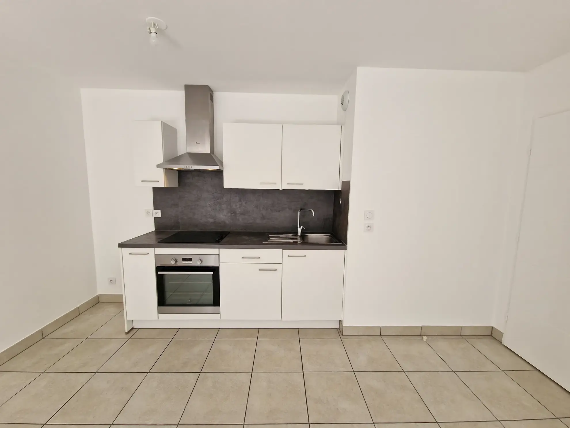 Appartement T3 avec terrasse et jardin à Lyon 8ème - Résidence de standing 