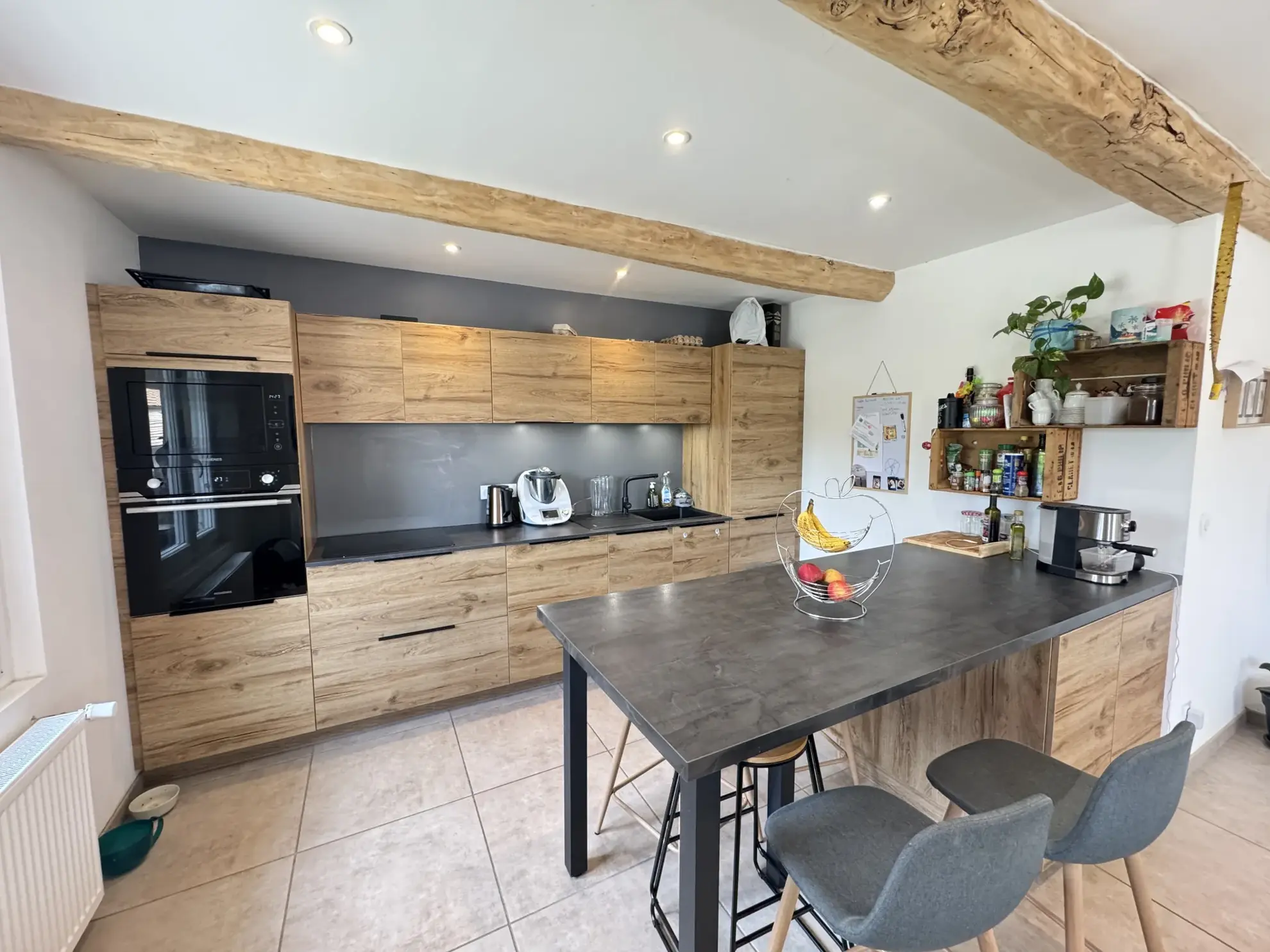 Maison à vendre de 170 m² avec deux logements à Ventavon (Sisteron), proche Tallard - Investissement immobilier 