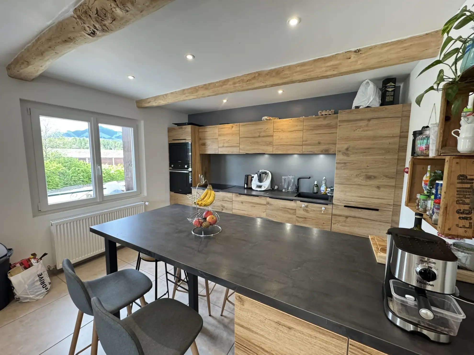 Maison à vendre de 170 m² avec deux logements à Ventavon (Sisteron), proche Tallard - Investissement immobilier 