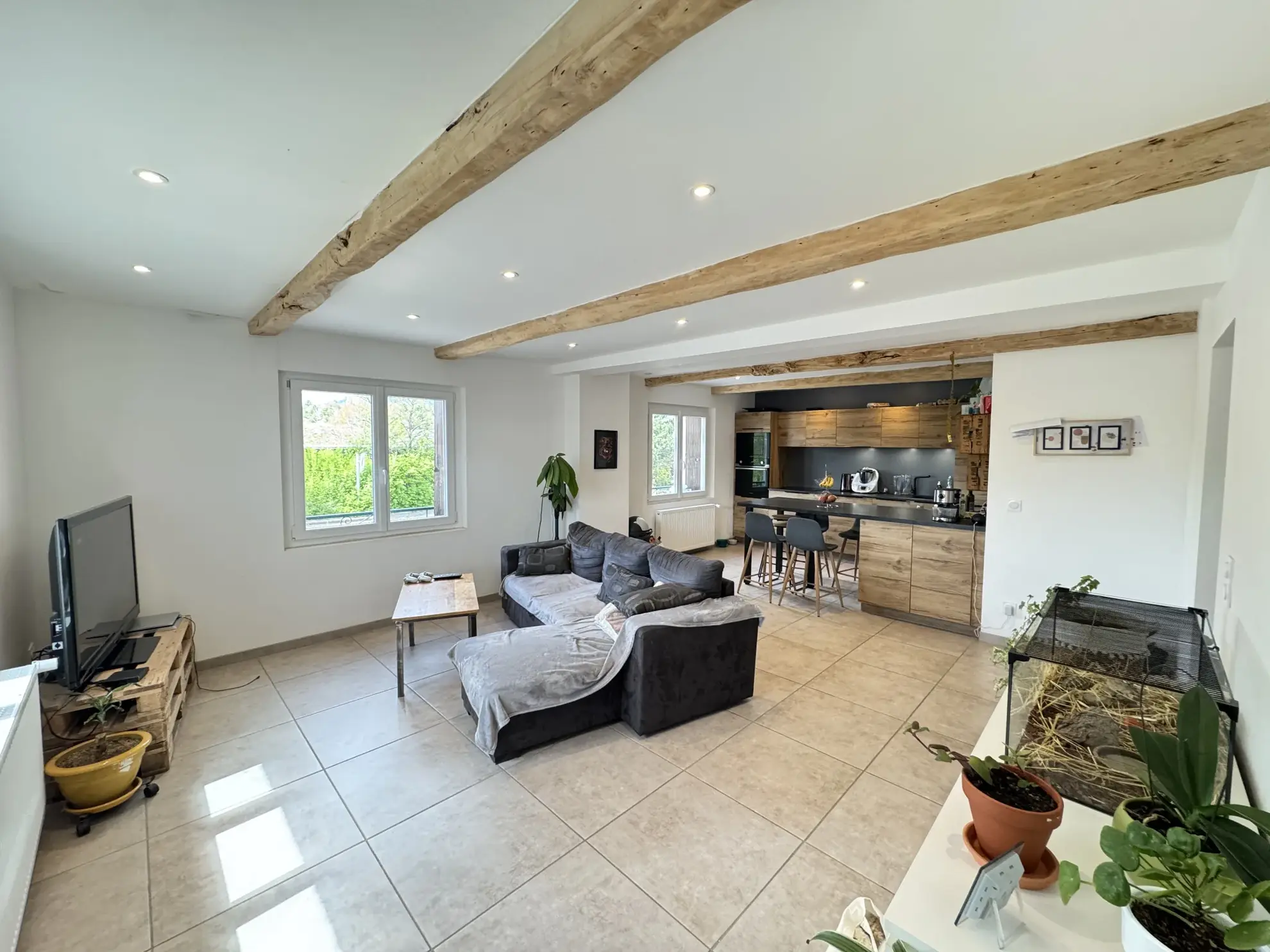 Maison à vendre de 170 m² avec deux logements à Ventavon (Sisteron), proche Tallard - Investissement immobilier 
