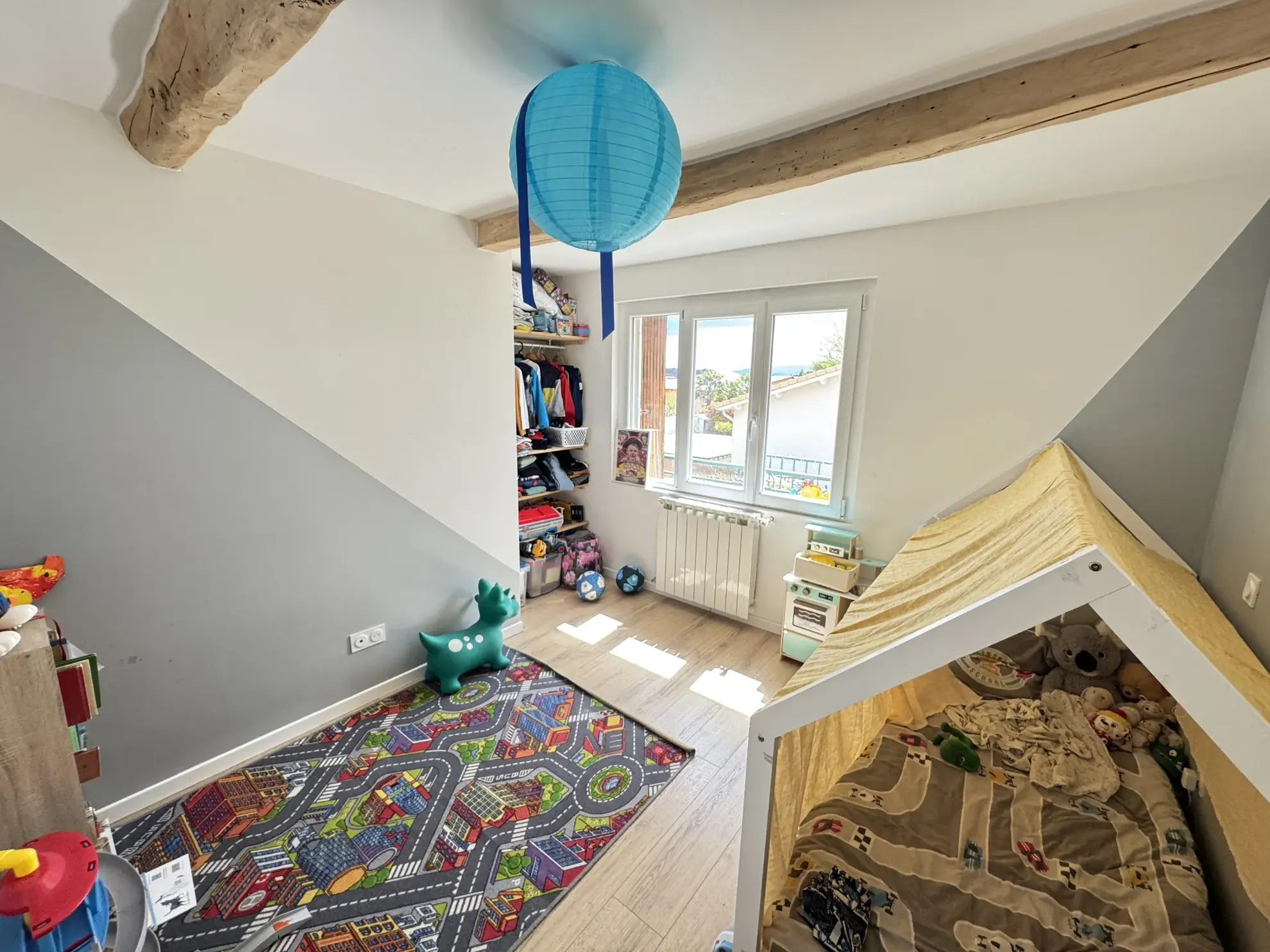 Maison à vendre de 170 m² avec deux logements à Ventavon (Sisteron), proche Tallard - Investissement immobilier 