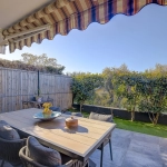 Appartement 2 pièces en Rez-de-Jardin à Nice avec terrasse et piscine