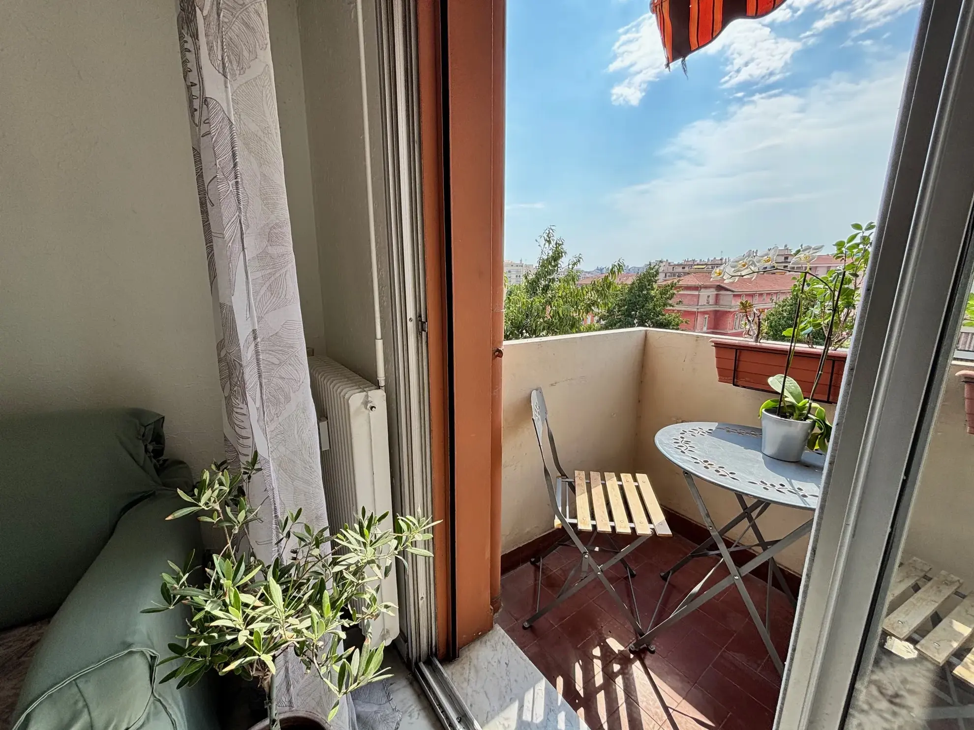 Appartement T3 lumineux avec balcons, cave et parking à Nice Saint-Roch 