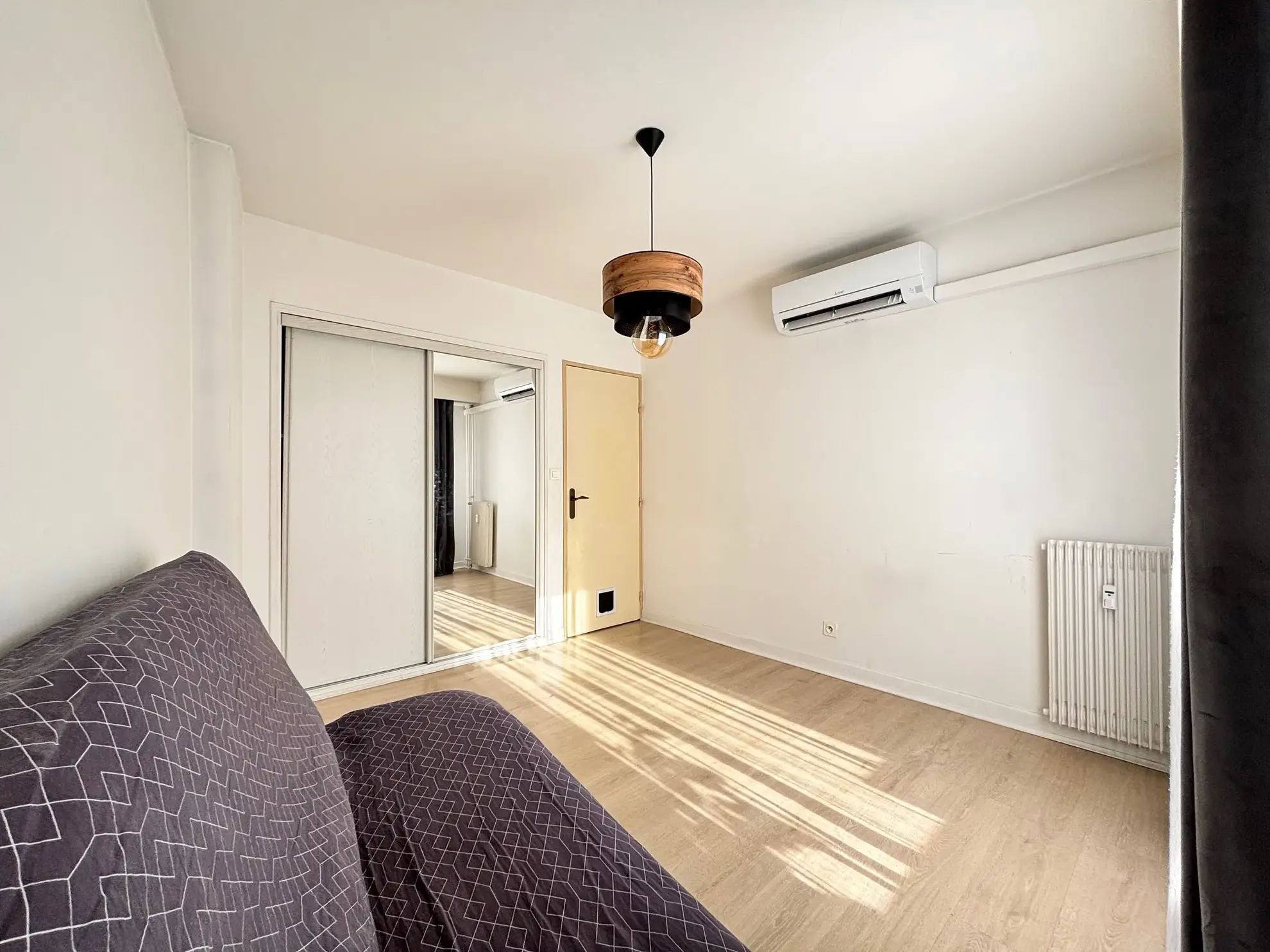 Appartement T3 lumineux avec balcons, cave et parking à Nice Saint-Roch 