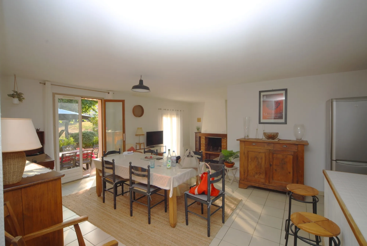 Ensemble immobilier à Grazac avec maison et grand local d’activité près de Toulouse 