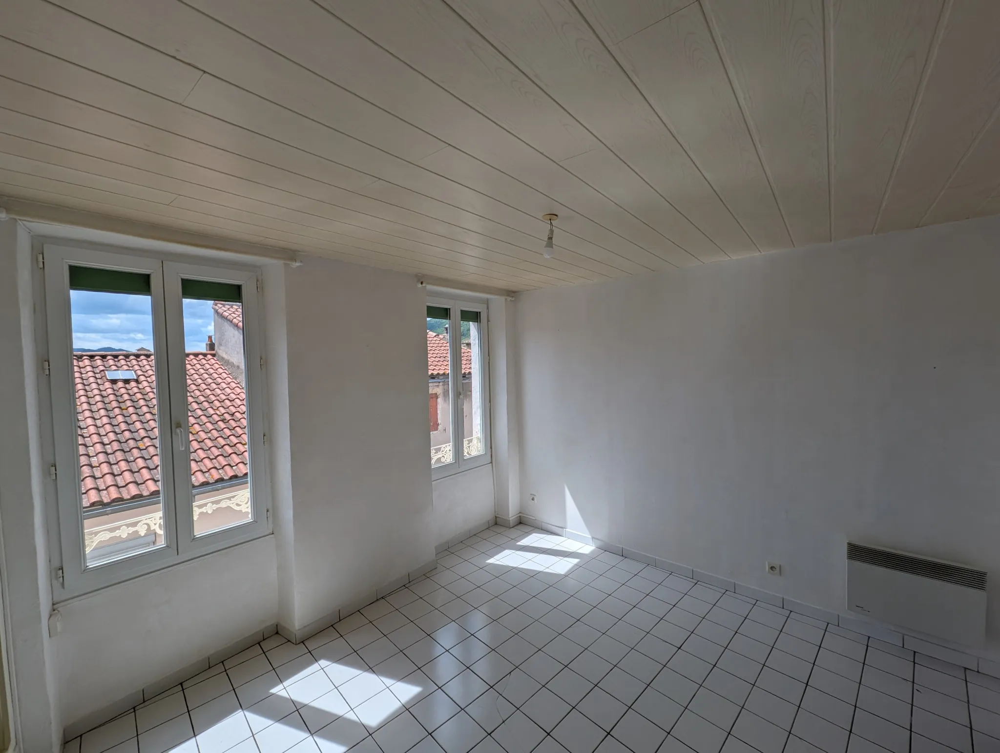Immeuble de rapport à vendre à Saint Affrique - 4 appartements avec bon rendement 