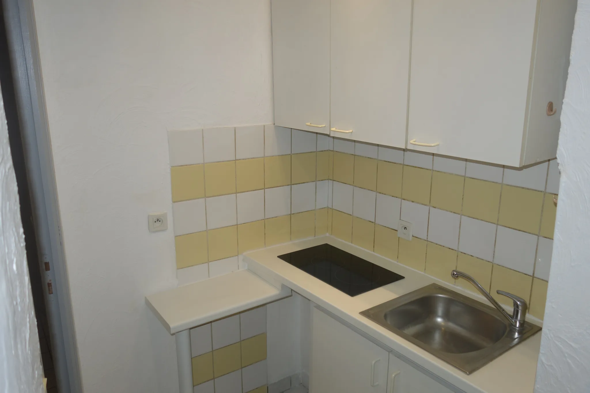 Immeuble de rapport à vendre à Saint Affrique - 4 appartements avec bon rendement 