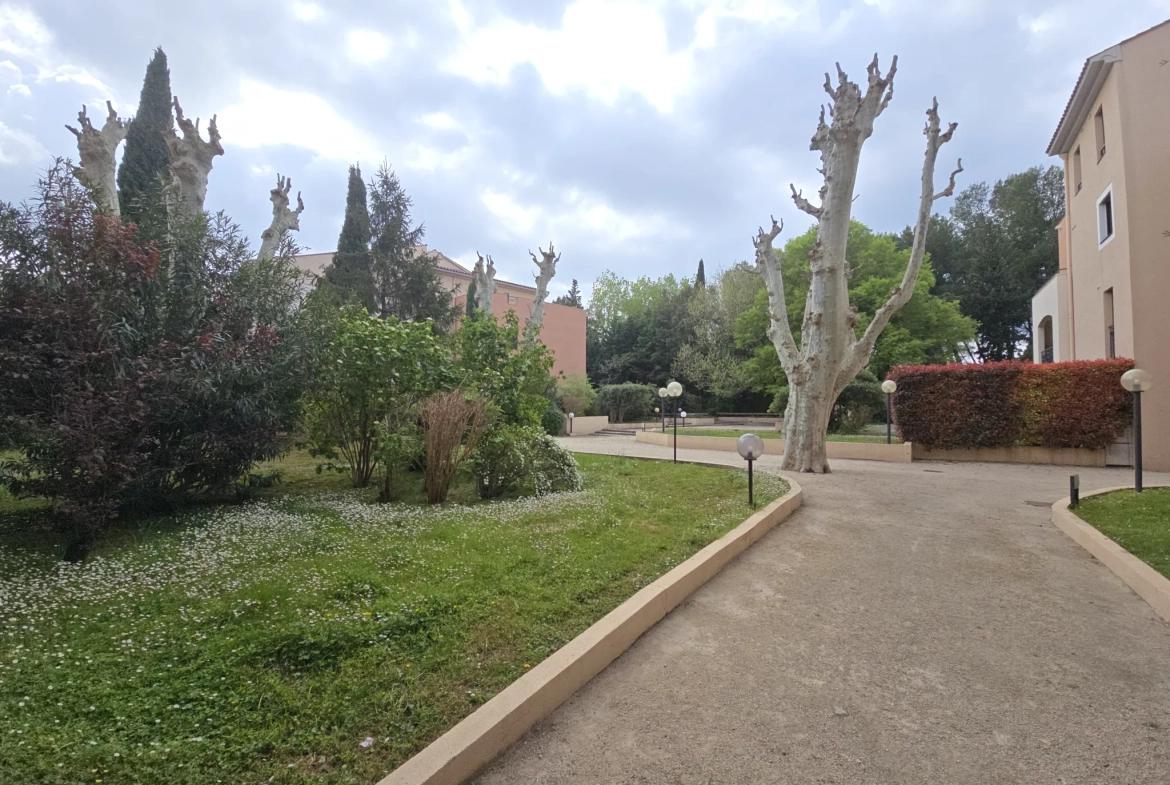 Appartement 2 pièces à vendre à Avignon – Investissement locatif idéal 